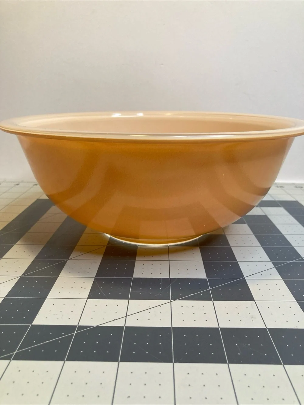 Pyrex durable peach